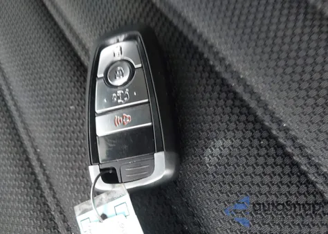 2018 Ford Fusion Hybrid Se z USA, uszkodzony, nr VIN 3FA6P0LU9JR285440